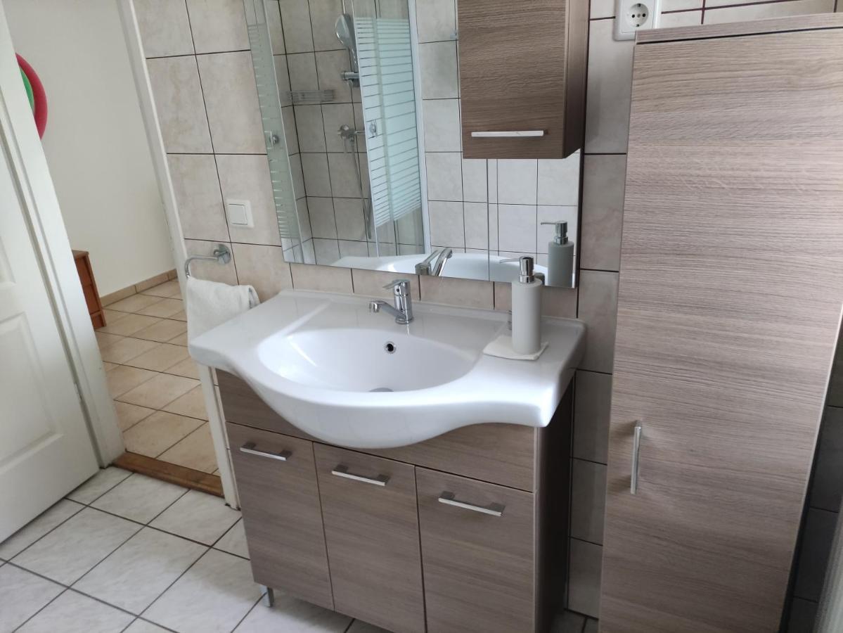 Zsanett Appartement Hévíz Eksteriør billede
