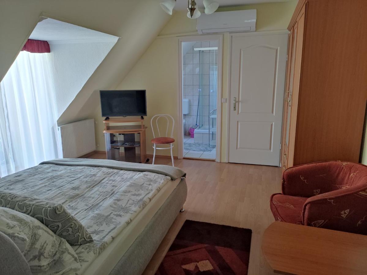 Zsanett Appartement Hévíz Eksteriør billede